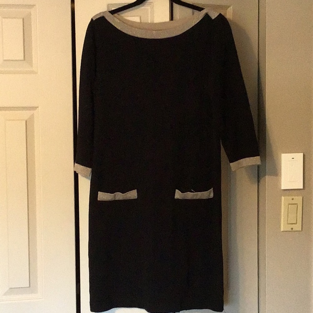 Nine West Women's Sweater Dress Loose Fit Black & Gold Trim 3/4 Sleeves Medium